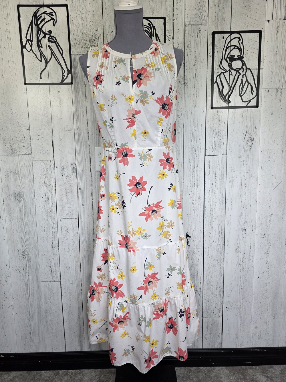 Gap Floral Tiered Maxi Dress Size 8 Cotton Sleeveless Boho Resortwear Beach